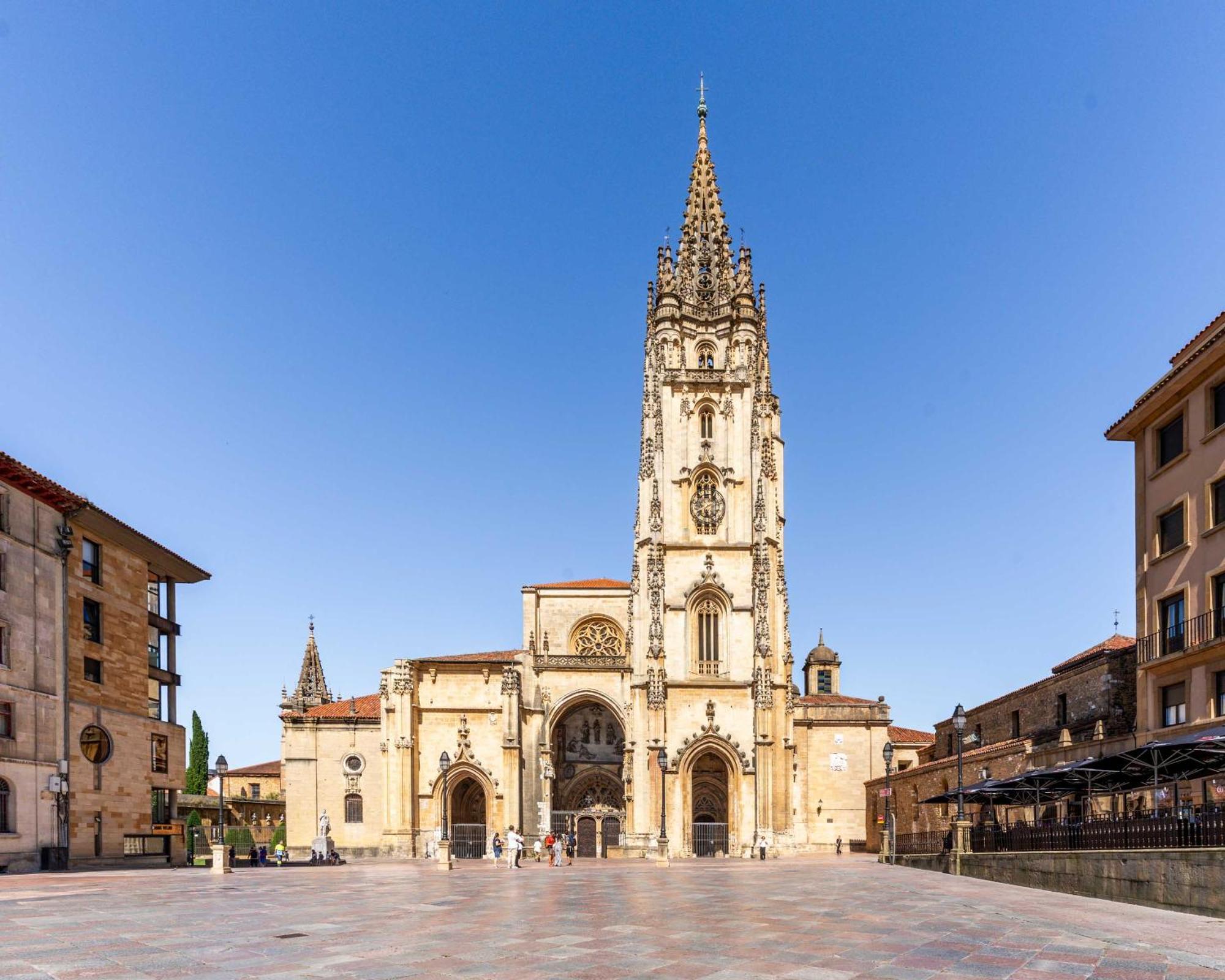 Limehome Oviedo Calle Postigo Bajo Eksteriør billede