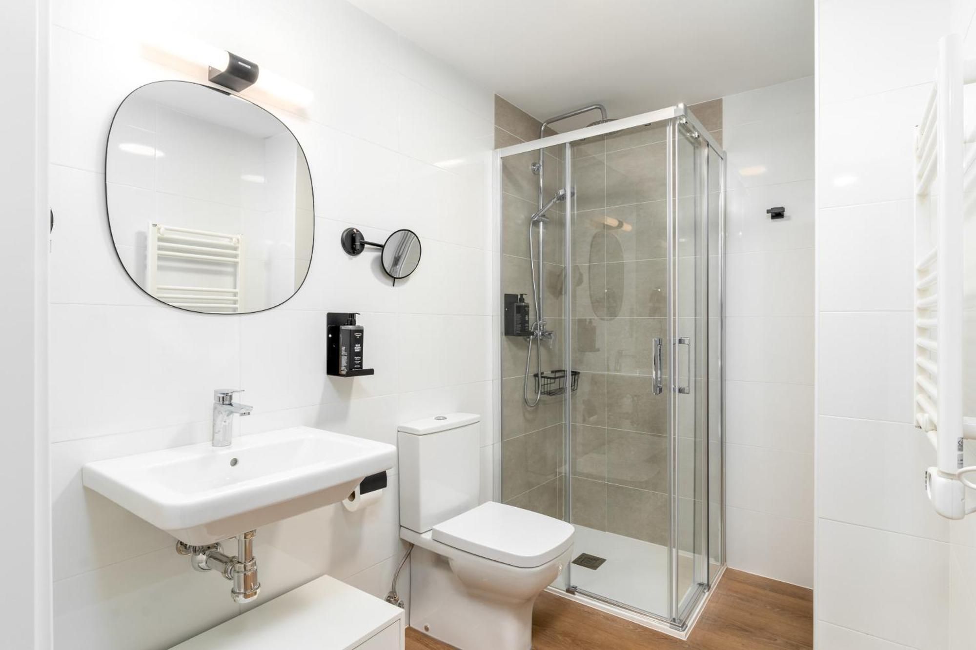 Limehome Oviedo Calle Postigo Bajo Værelse billede