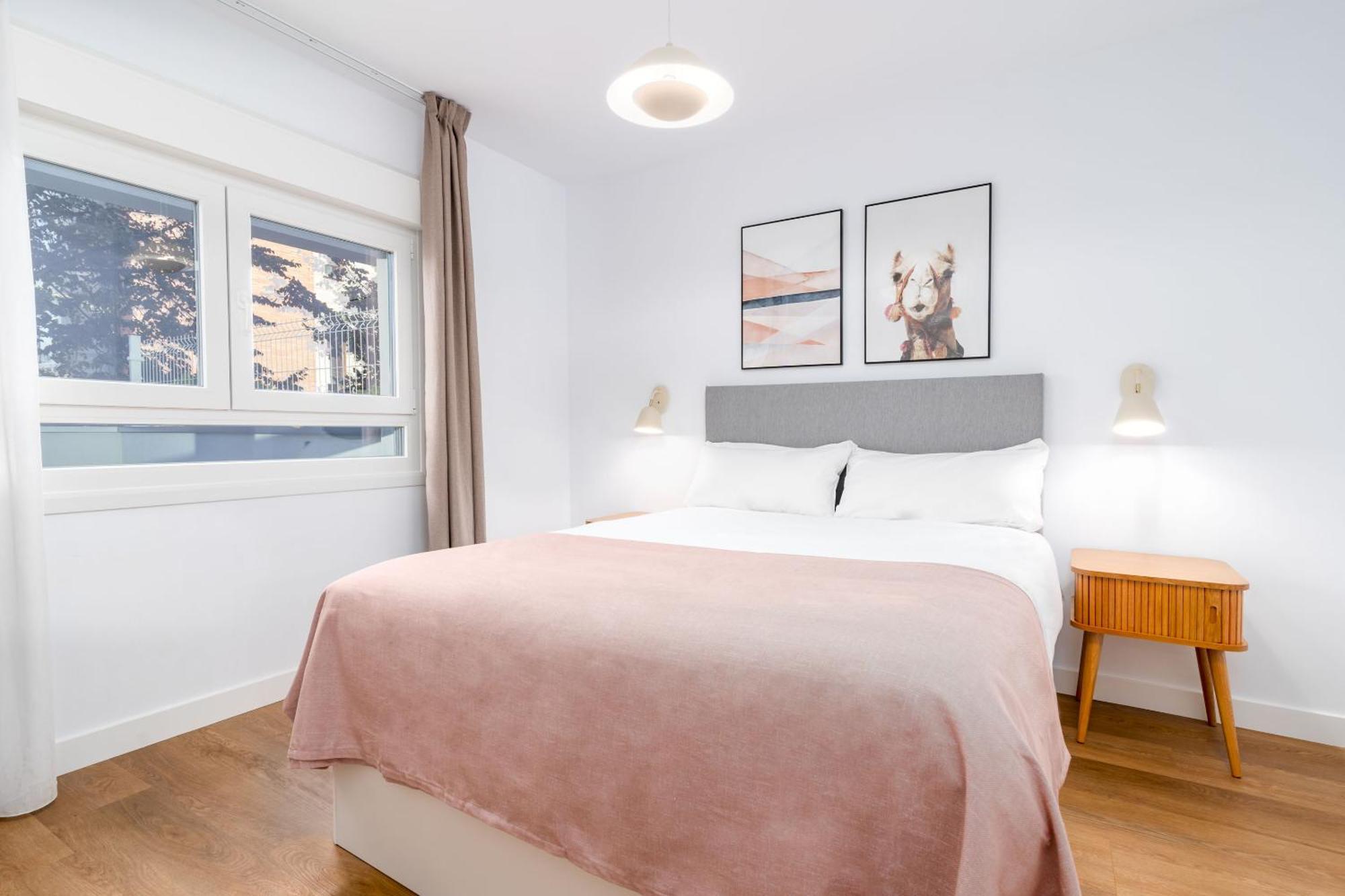 Limehome Oviedo Calle Postigo Bajo Eksteriør billede