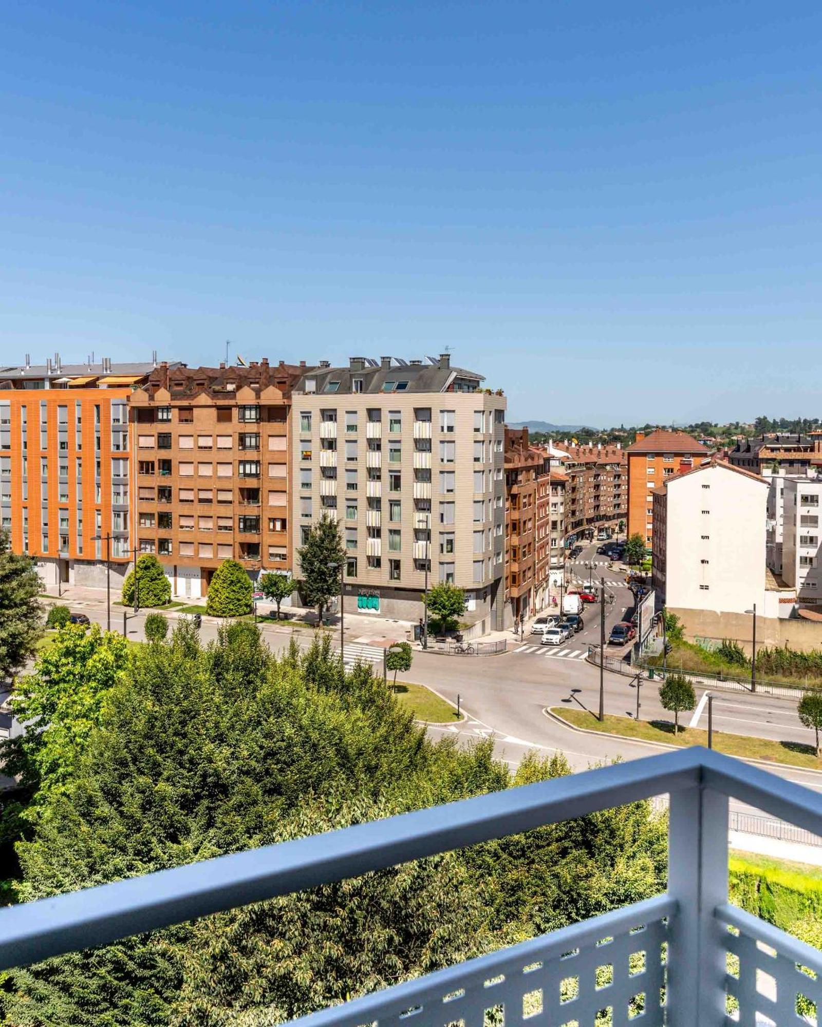 Limehome Oviedo Calle Postigo Bajo Eksteriør billede